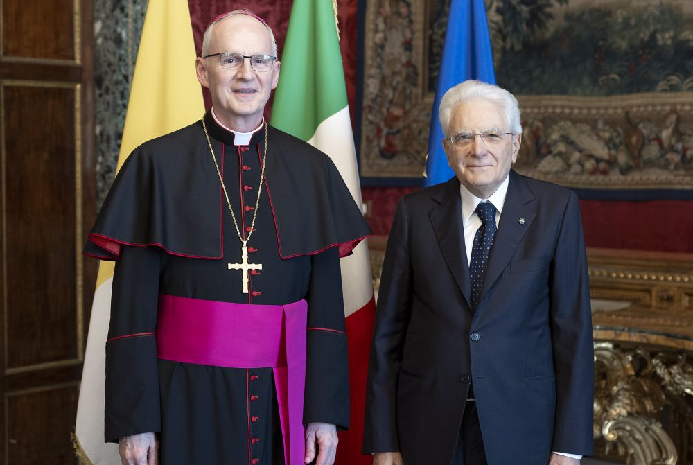 Presidente Sergio Mattarella con mons. Petar Rajič, Nunzio Apostolico