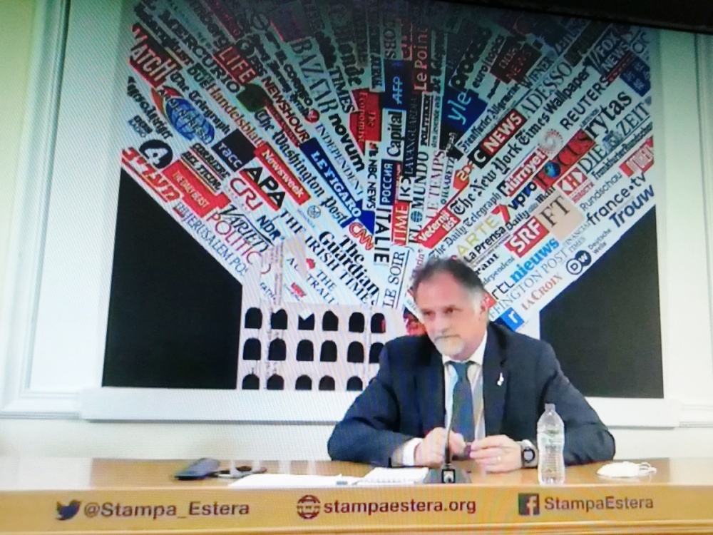 Il ministro Massimo Garavaglia all'Associazione Stampa Estera