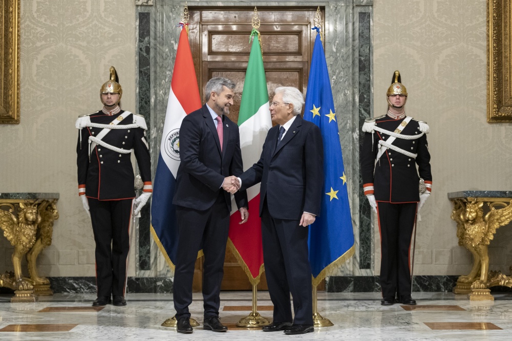 Il presidente della Repubblica Sergio Mattarella con Mario Abdo Benítez, presidente del Paraguay