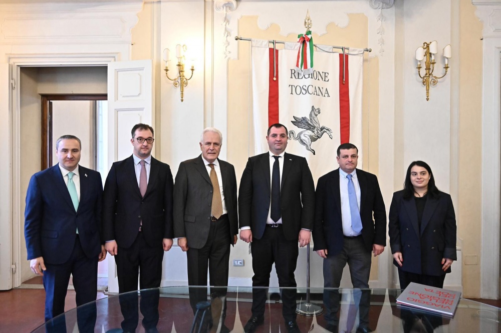 Il presidente Giani con la delegazione georgiana