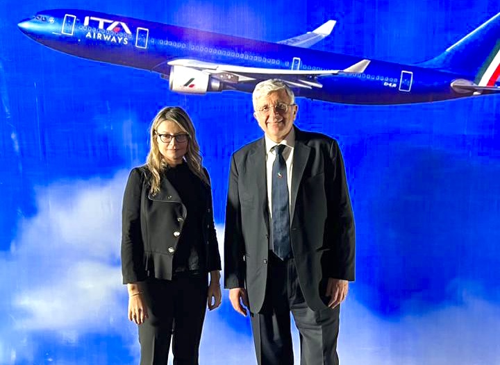 Il neo amministratore delegato dell&rsquo;ENIT, Ivana Jelinic, con l&rsquo;ambasciatore italiano a New Delhi, Vincenzo De Luca