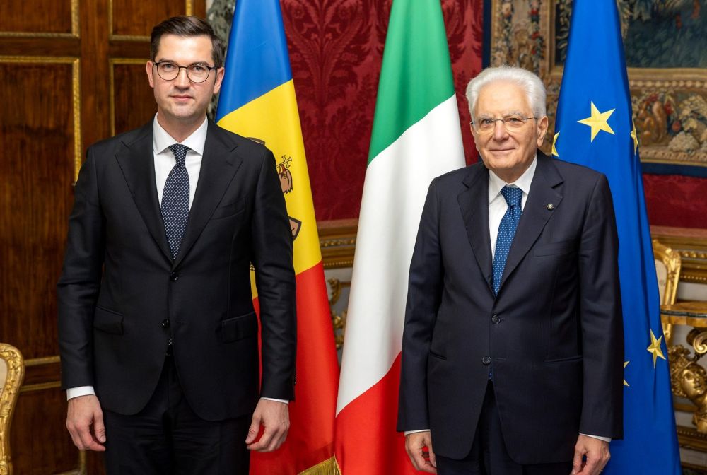 L’amb. Oleg Nica con il presidente Mattarella