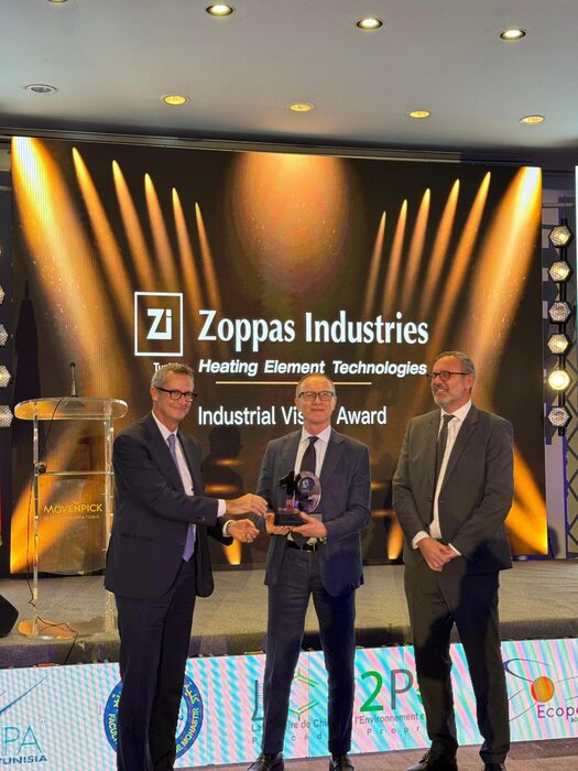 Amb. Prunas onora la Zoppas in Tunisia - foto: Ambasciata