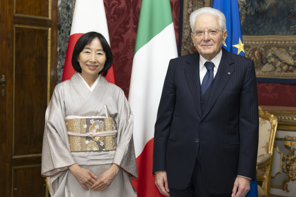 Il presidente Mattarella con Hikariko Ono, ambasciatore del Giappone - foto: Quirinale