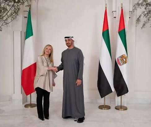 Meloni negli EAU - foto: PCM