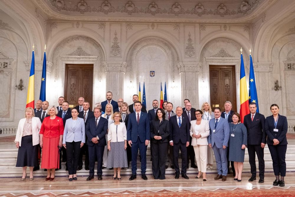 Le delegazioni parlamentari dei Paesi aderenti all'InCE - foto: Ufficio Stampa
