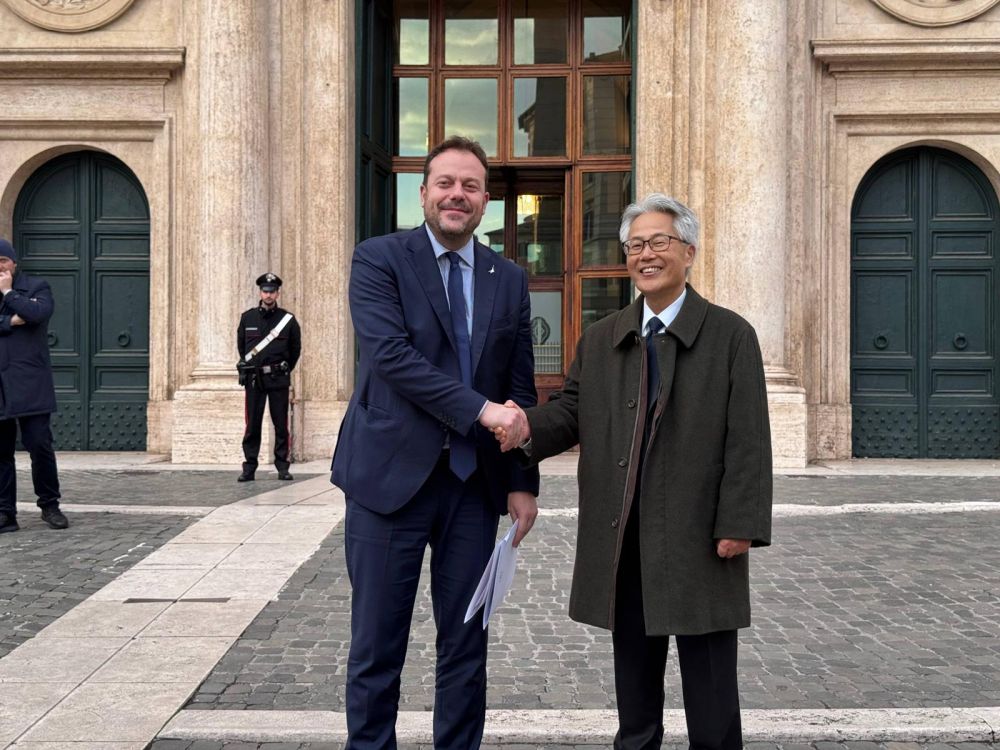 Amb. S&agrave;toshi S&ugrave;zuki si congeda da Unione Interparlamentare di Amicizia Italia Giappone - foto: Camera Deputati