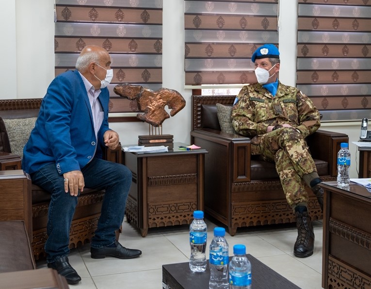 L'incontro con il sindaco di Tiro