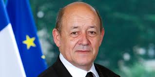 Il ministro degli Esteri di Francia, Jean-Yves Le Drian