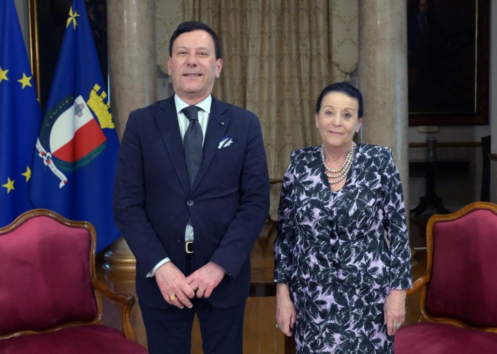 L'amb. Fabrizio Romano con il presidente di Malta, Myriam Spiteri Debono