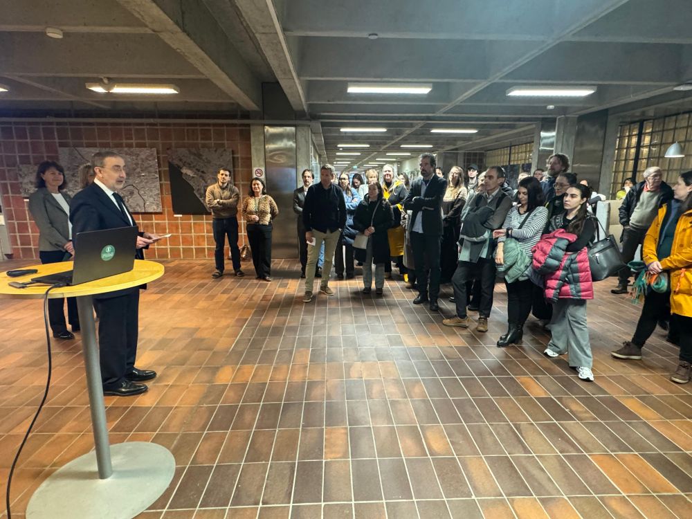 Norvegia: amb. Nicoletti inaugura mostra &ldquo;Looking Beyond&rdquo; a ateneo Bergen - foto: Ambasciata