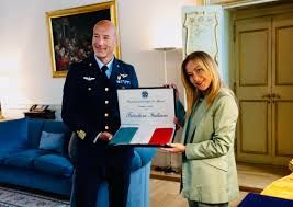 Premier Meloni con astronauta Parmitano - foto: PCM