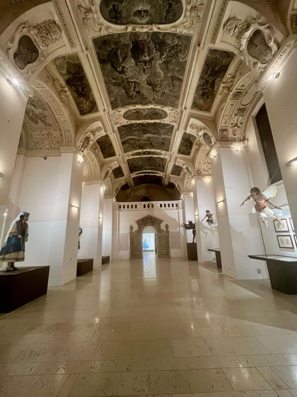 IIC Praga: inaugurata 