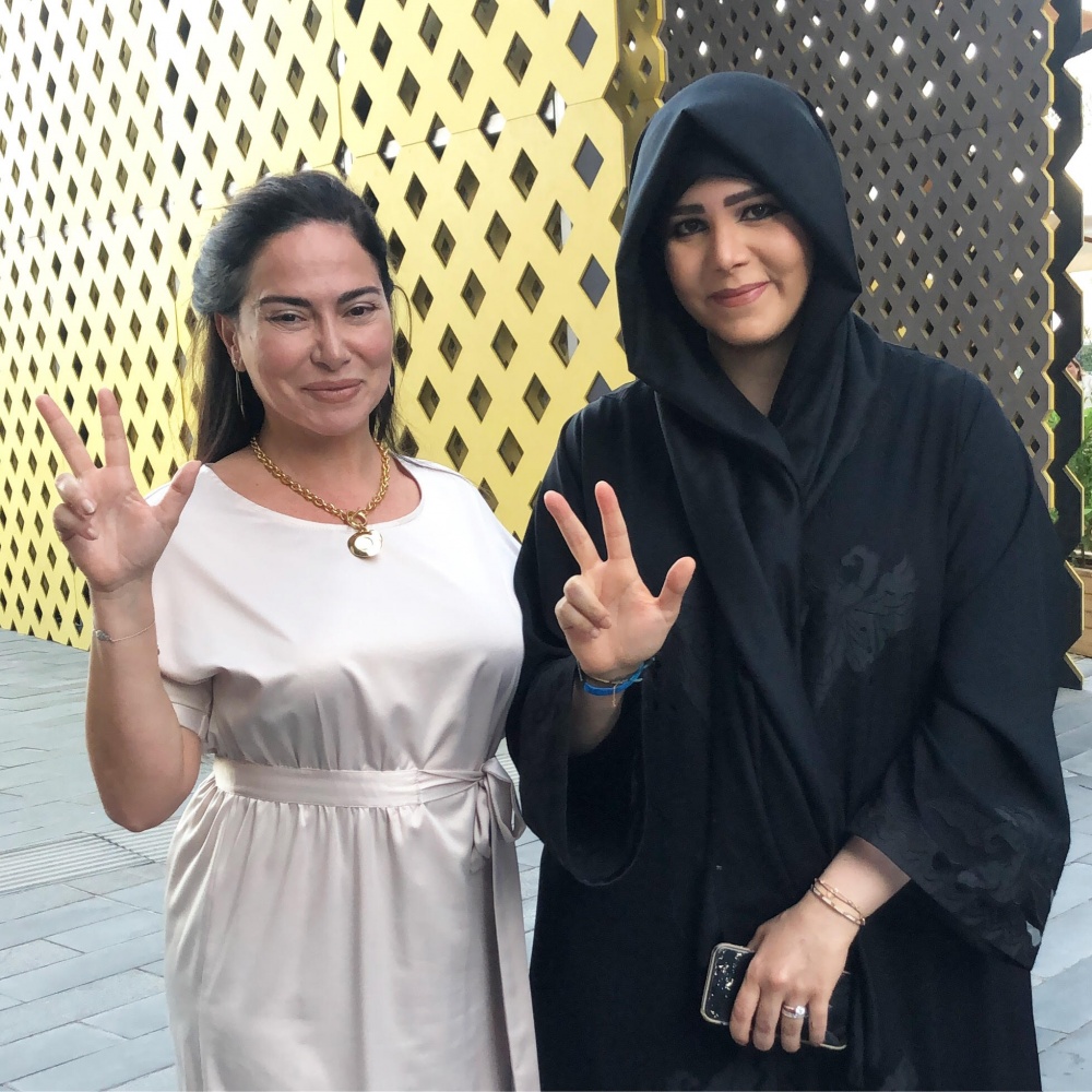Benedetta Paravia con Sua Altezza Sceicca Latifa bint Mohammed bin Rashid al Maktoum, Presidente di Dubai Culture