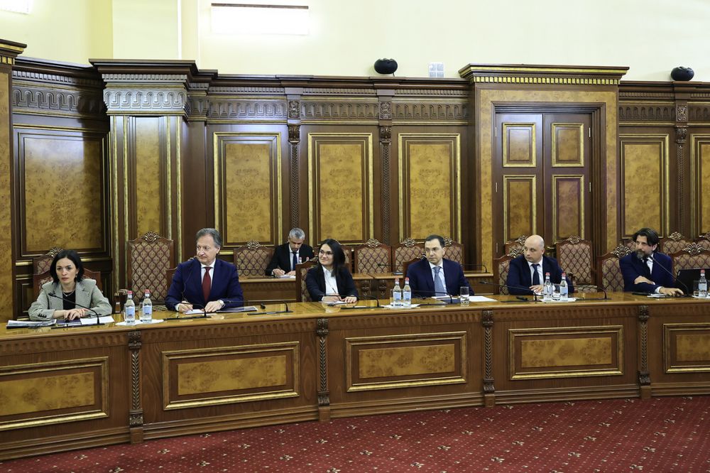 Amb. Ferranti con premier Pashinyan e RCS Sport per &ldquo;Tour of Armenia&rdquo; - foto: Ambasciata