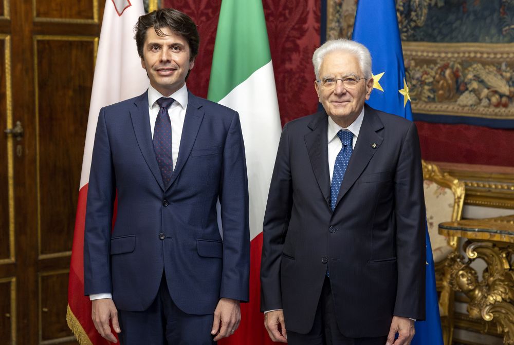 Presidente Sergio Mattarella con Daniel Azzopardi, nuovo Ambasciatore di Malta