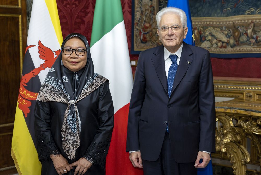 Presidente Sergio Mattarella con Datin Paduka Hajah Rakiah Haji Abdul Lamit, nuovo Ambasciatore del Brunei Darussalam