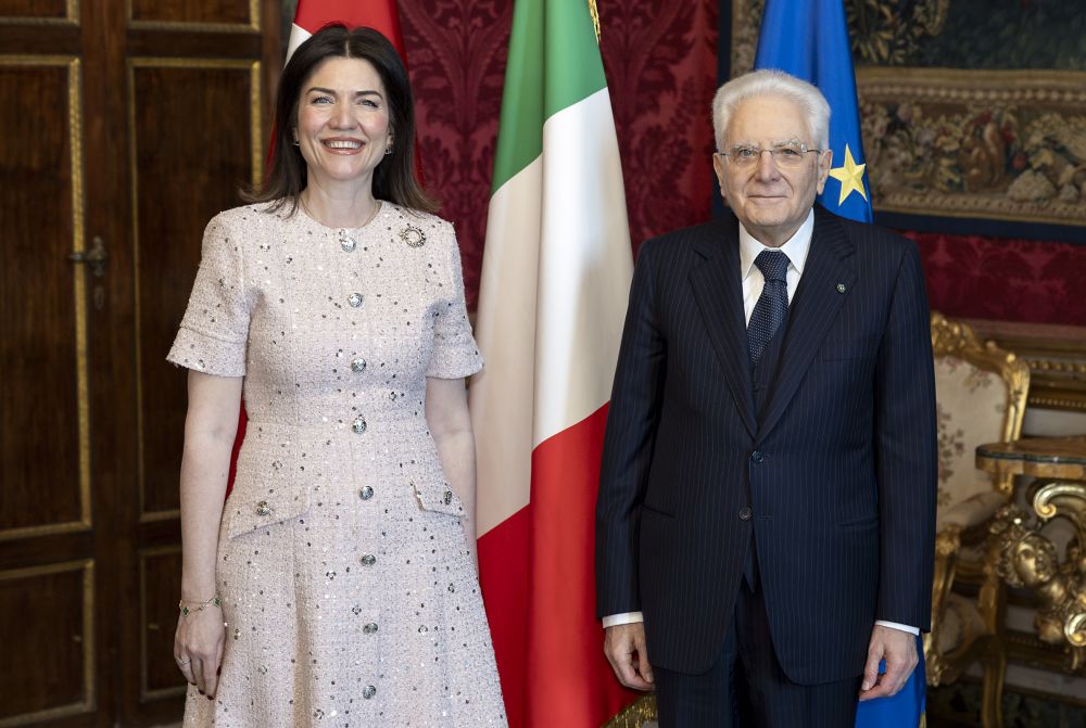 Presidente Sergio Mattarella con Elif Çomoğlu Ülgen, nuovo Ambasciatore della Turchia