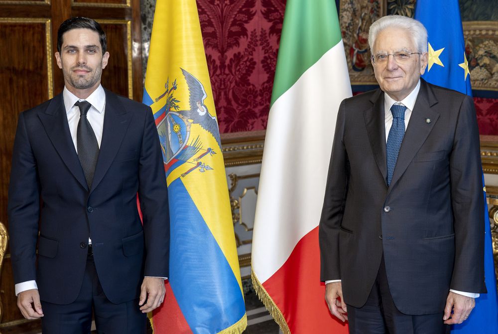 Presidente Sergio Mattarella con Esteban Moscoso Bohman, nuovo ambasciatore della Repubblica dell’Ecuador
