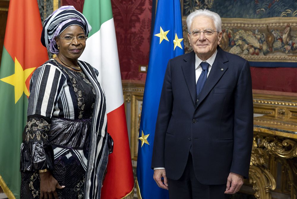 Presidente Sergio Mattarella con Cyrille Ganou Badolo, nuovo ambasciatore del Burkina Faso