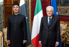 Presidente Sergio Mattarella con Ali Javed, nuovo Ambasciatore della Repubblica Islamica del Pakistan