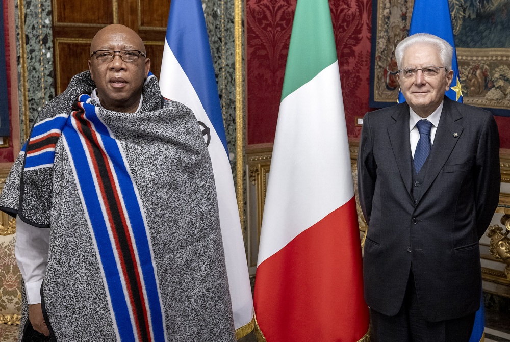 Presidente Sergio Mattarella con Thesele John ‘Maseribane, nuovo Ambasciatore del Regno del Lesotho