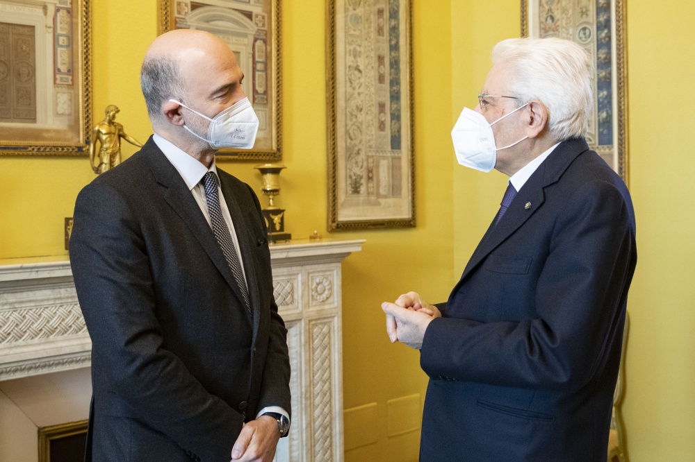 Presidente Sergio Mattarella riceve Pierre Moscovici, Primo Presidente Corte Conti Repubblica francese