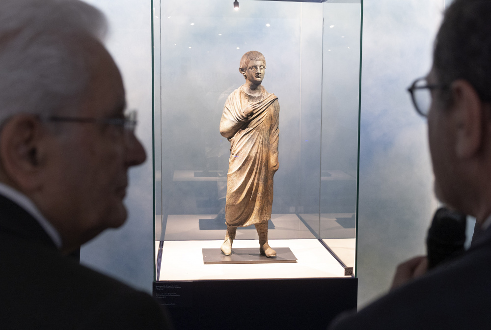Presidente Sergio Mattarella visita la mostra “Gli Dei ritornano I bronzi di San Casciano” allestita al Palazzo del Quirinale