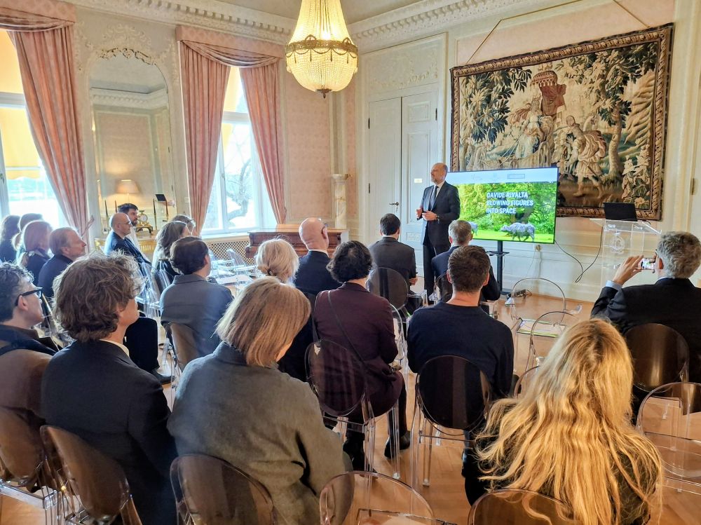 Stoccolma: installazione di Davide Rivalta 