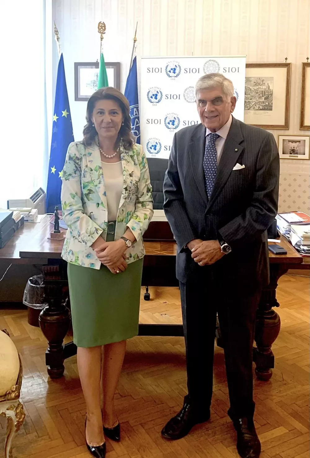 L'amb. Gabriela Dancău e l’amb. Riccardo Sessa