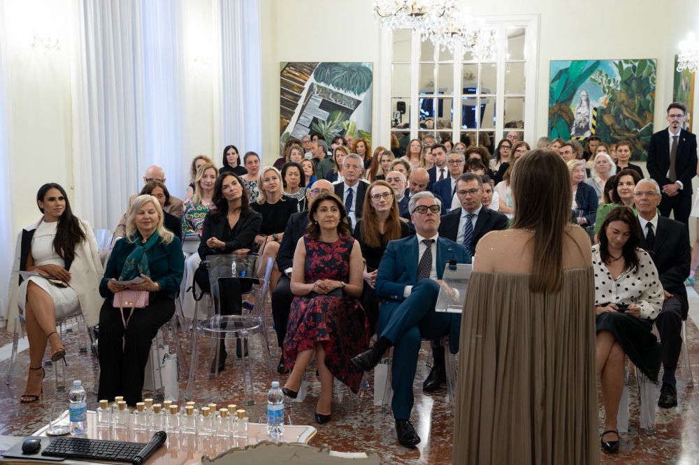 Romania: ambasciata celebra Br&acirc;ncuși con esperienza multisensoriale - foto: Ambasciata