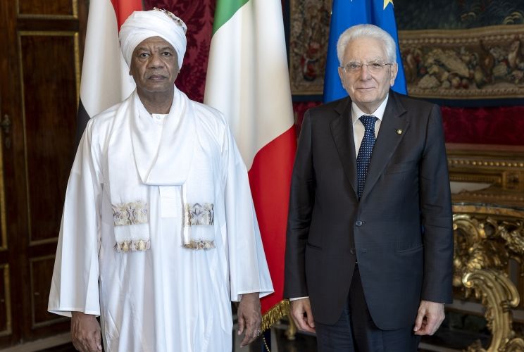 Presidente Mattarella con Emadeldin Mirghani Abdelhamid Altohamy, ambasciatore della Repubblica del Sudan - foto: Quirinale