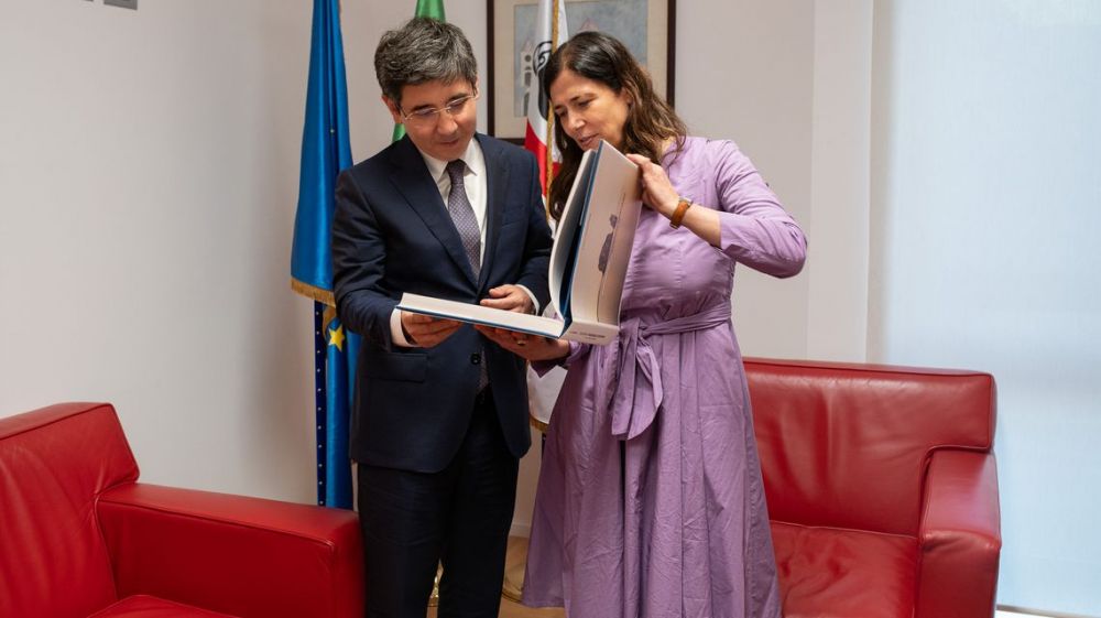 Sardegna: presidente Todde con Fayzullayev, ambasciatore di Uzbekistan - foto: Ufficio Stampa