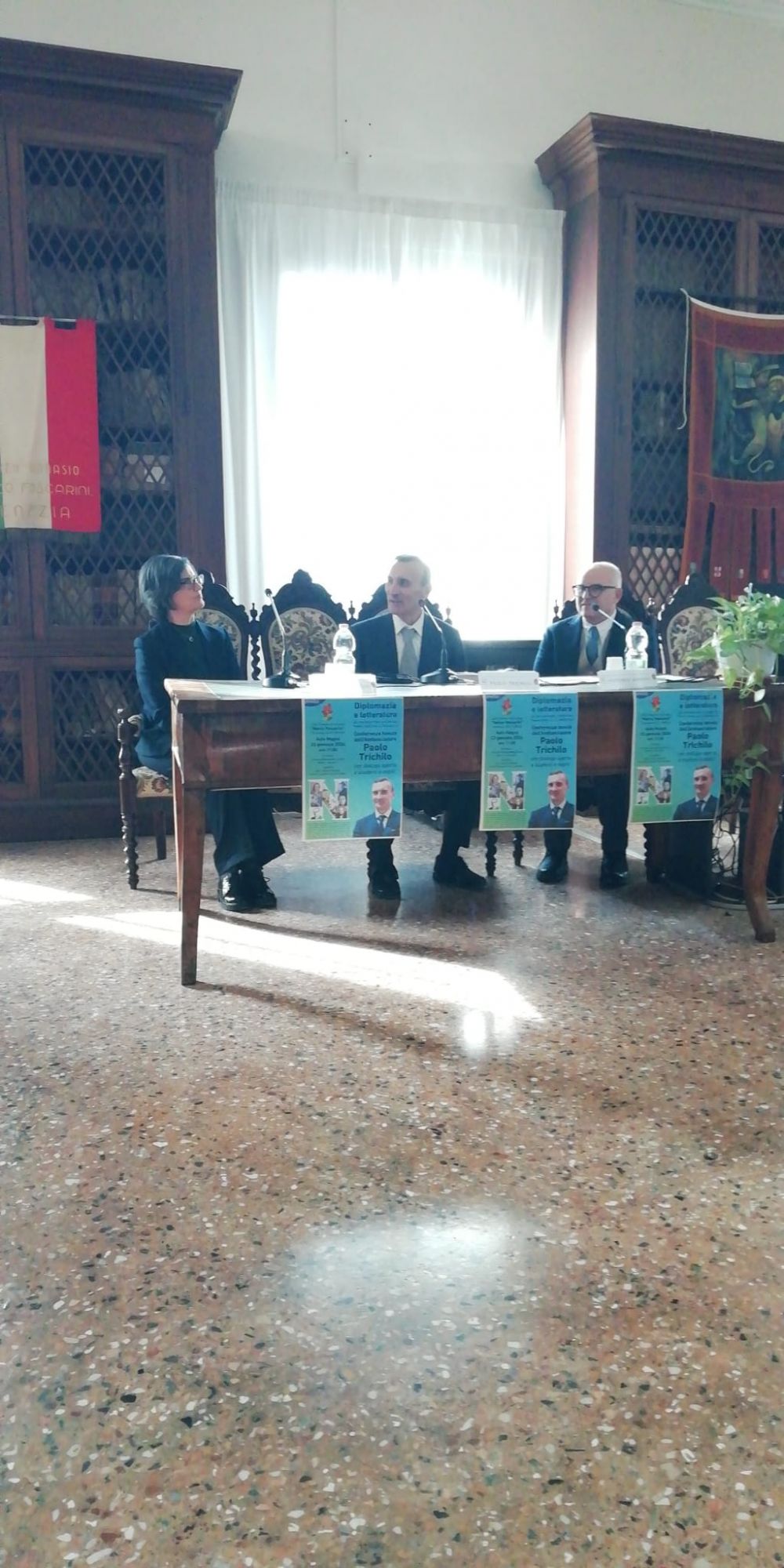 La conferenza a Venezia dell'amb. Paolo Trichilo - foto: Adriatic Europe