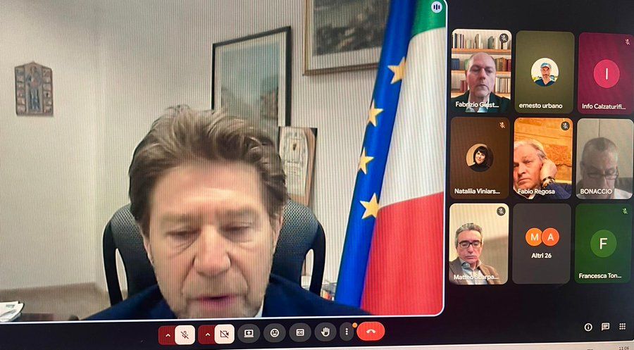 L'amb. Carlo Formosa durante il webinar - foto: Ambasciata
