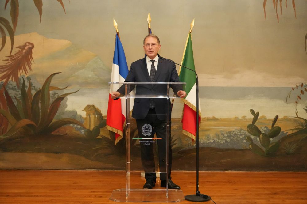 Edmondo Cirielli - foto: Farnesina