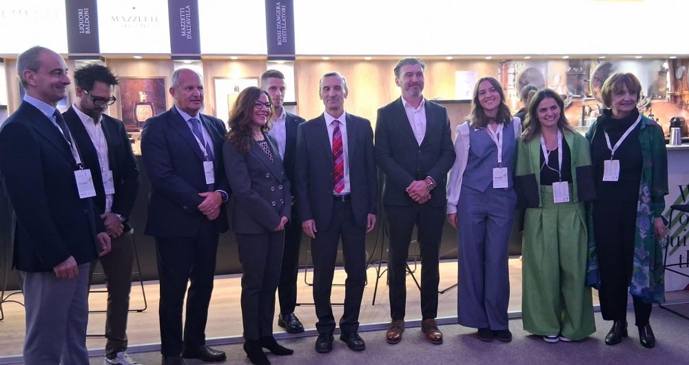 Amb. Paolo Trichilo all&rsquo;apertura del Festival internazionale Zgrappa - foto: Ambasciata